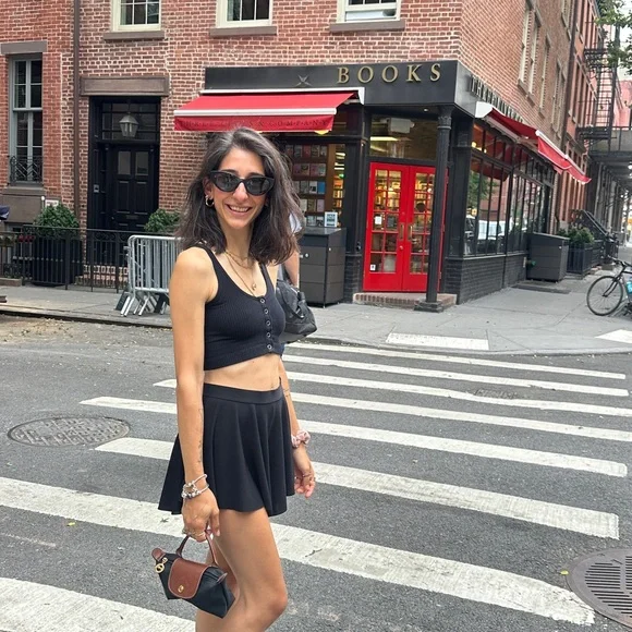 Mels Deals - Picture 1 of 1